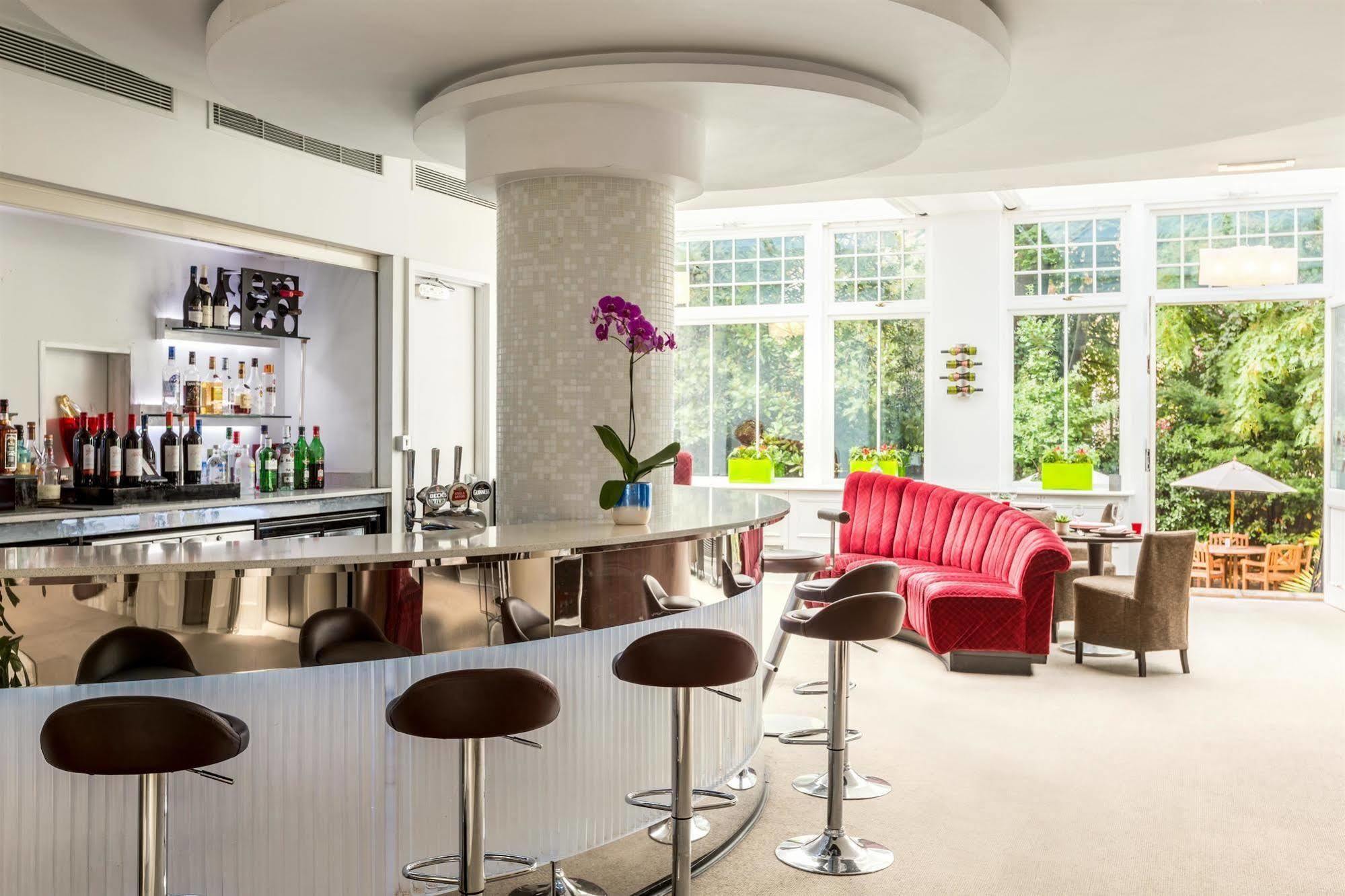 Nh London Kensington Hotel Екстериор снимка